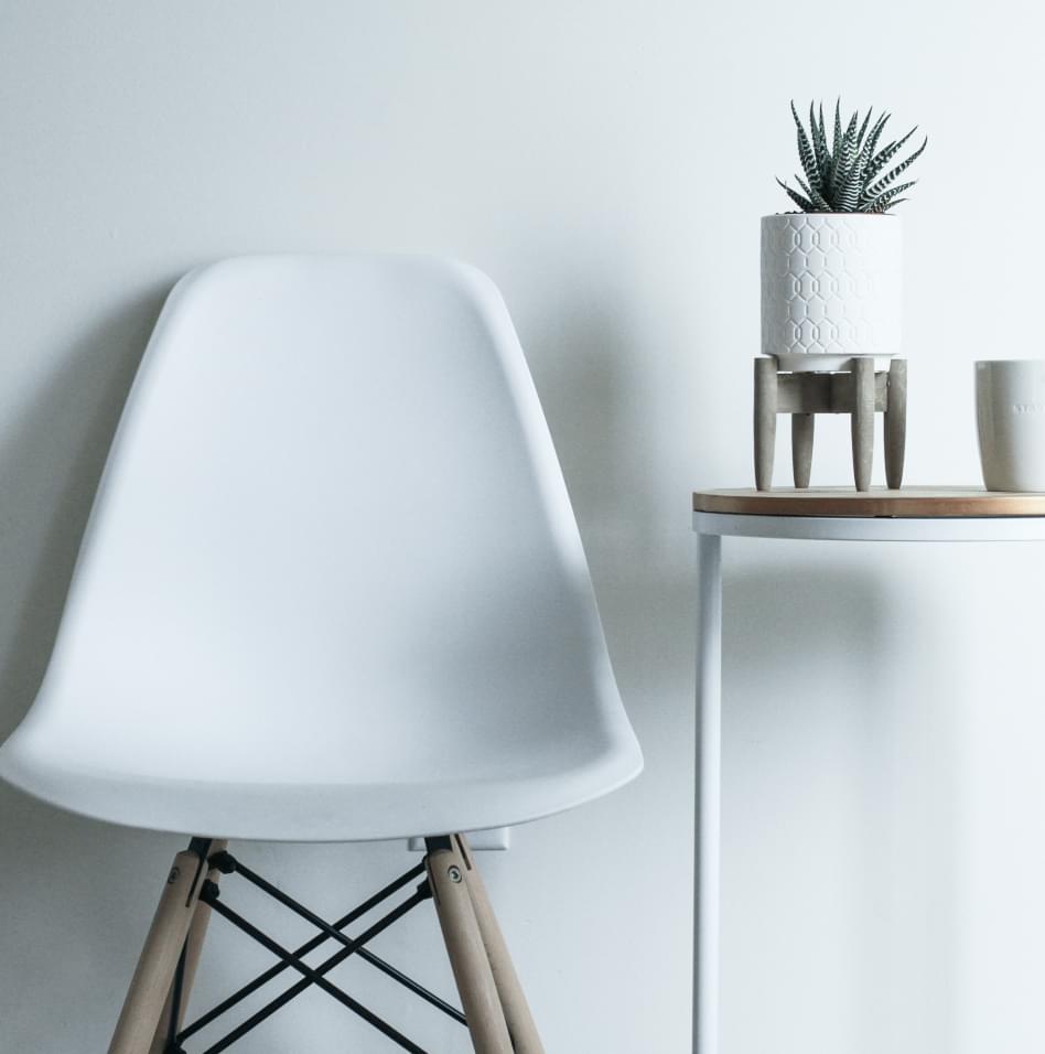 High-quality lounge chairs made in Delhi